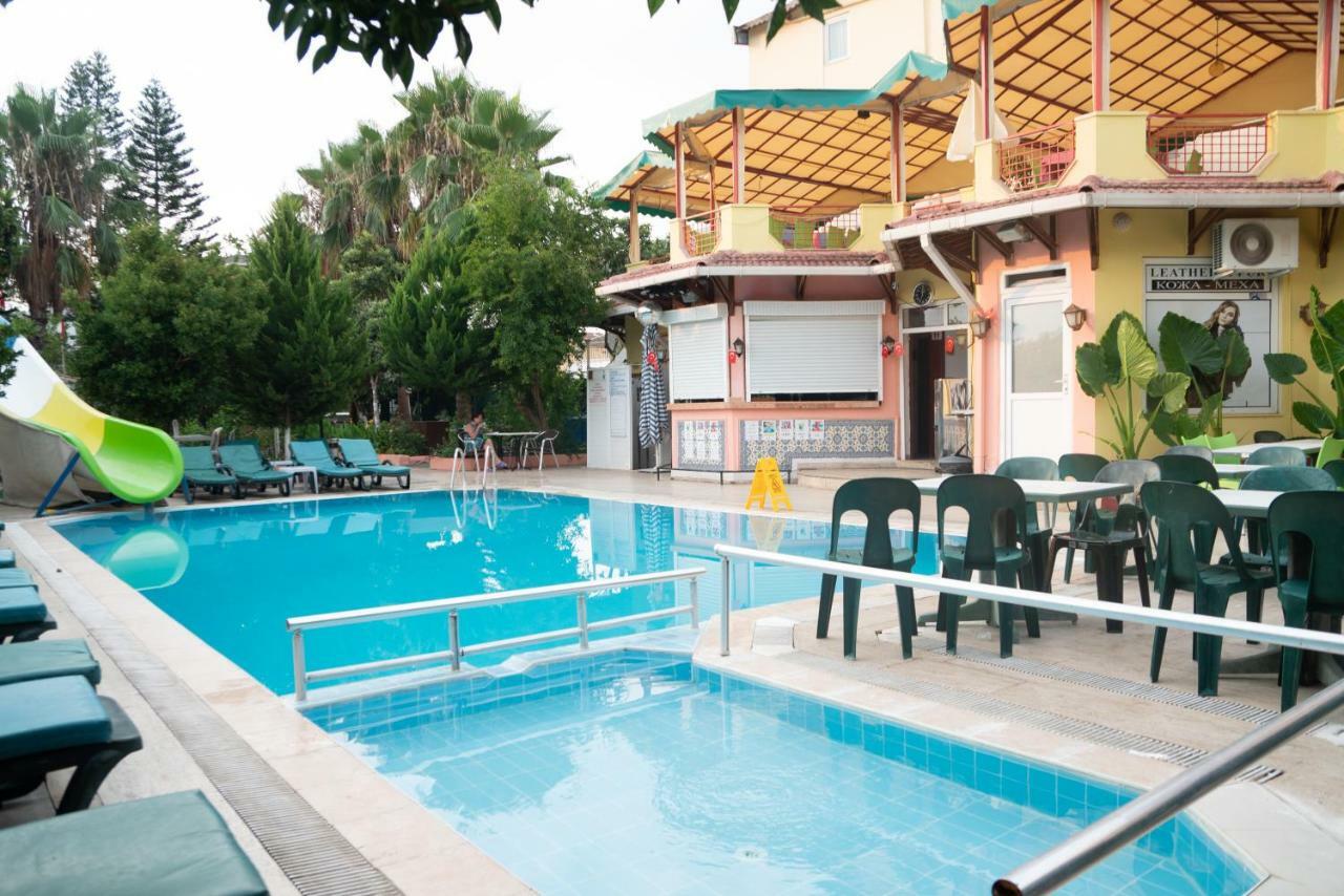 Marin Hotel เกเมร์ ภายนอก รูปภาพ